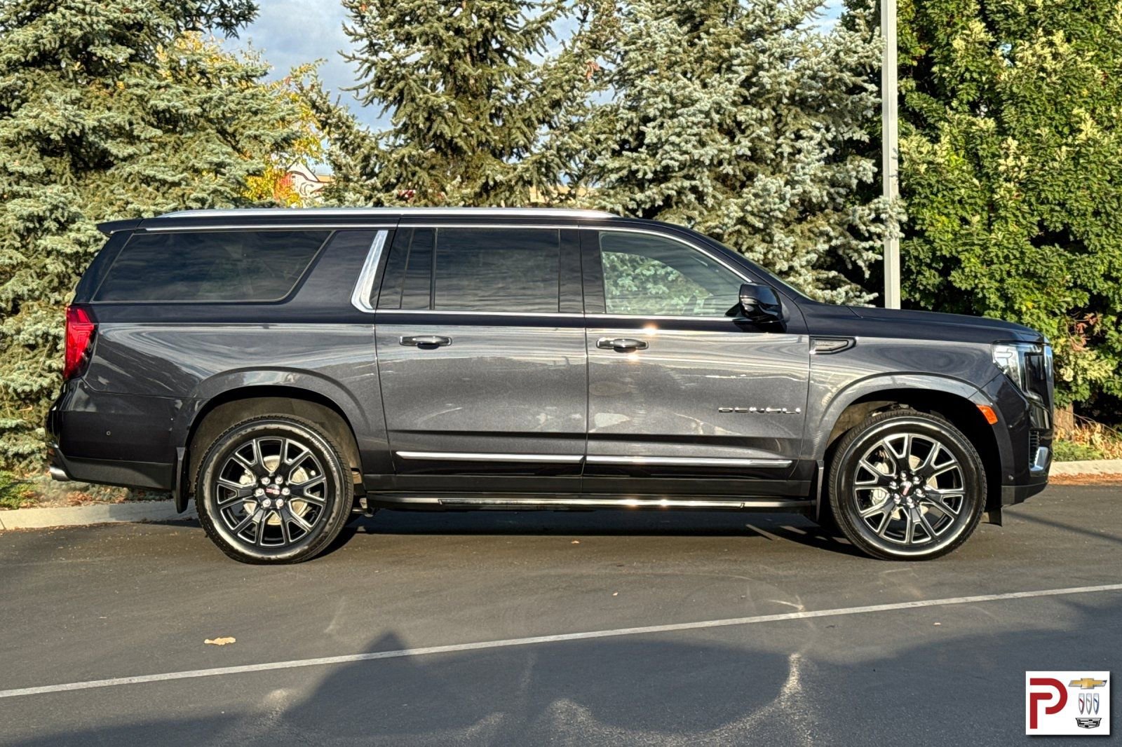 2024 Gmc Yukon XL Denali photo 3