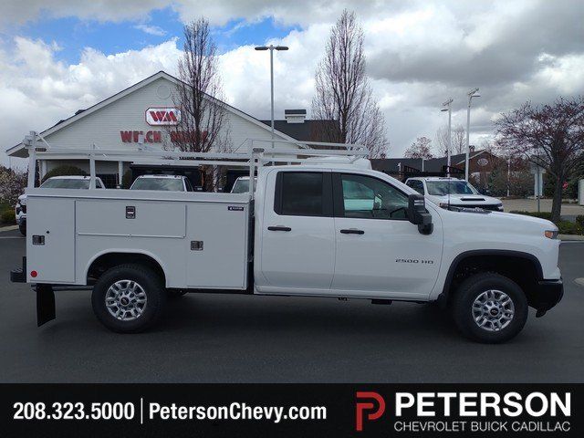 2025 Chevrolet Silverado 2500HD Work Truck photo 2