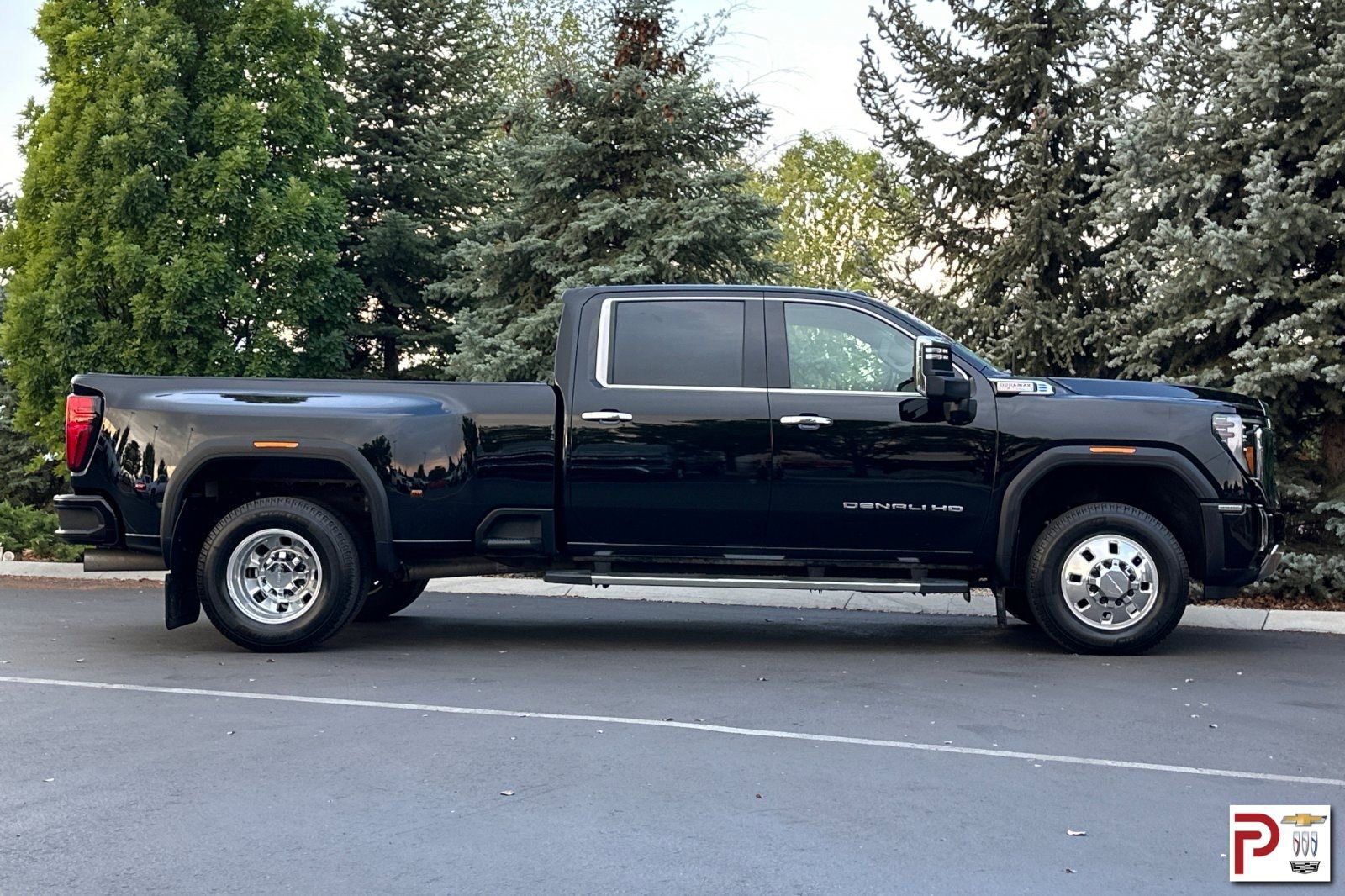 2025 Gmc Sierra HD Denali photo 3