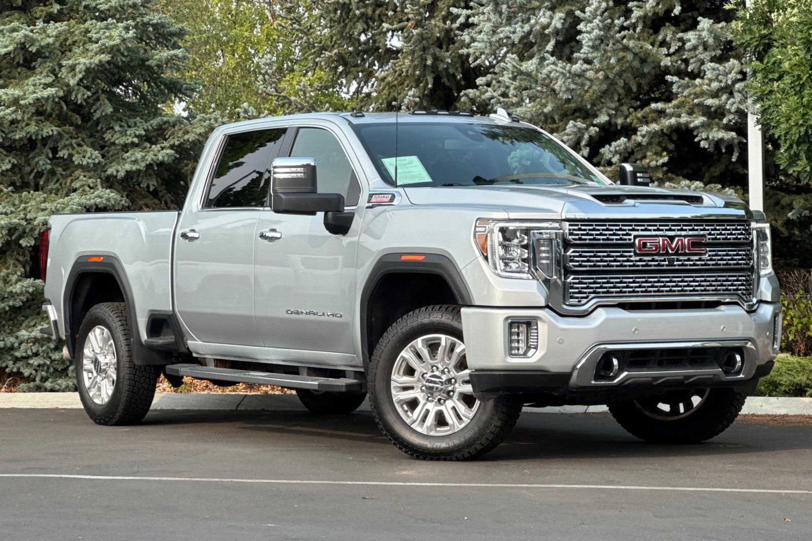 2022 Gmc Sierra HD Denali photo 2