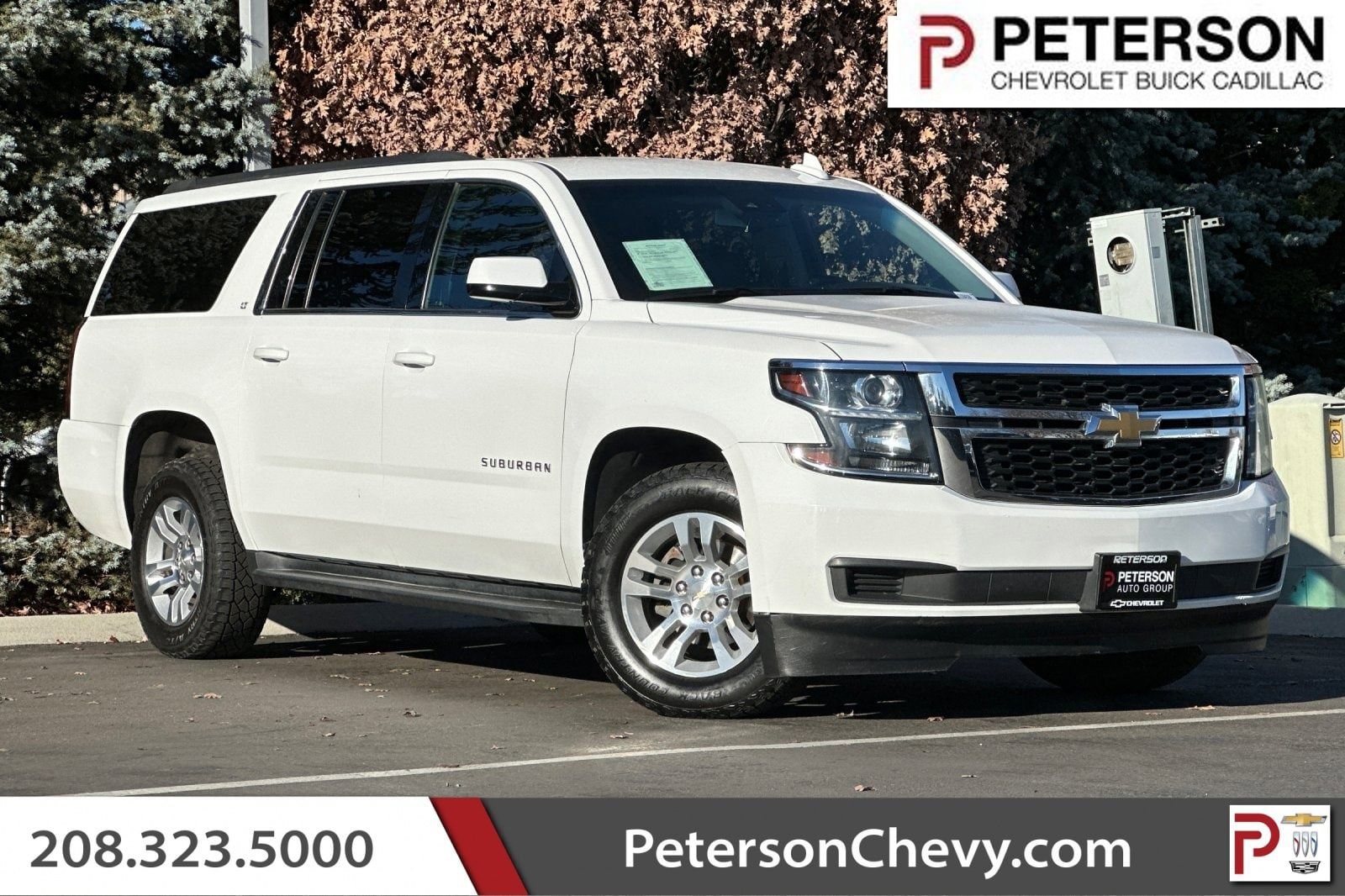 2017 Chevrolet Suburban LT's photo