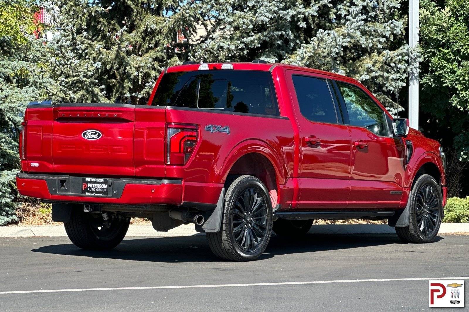 2024 Ford F-150 Platinum photo 4