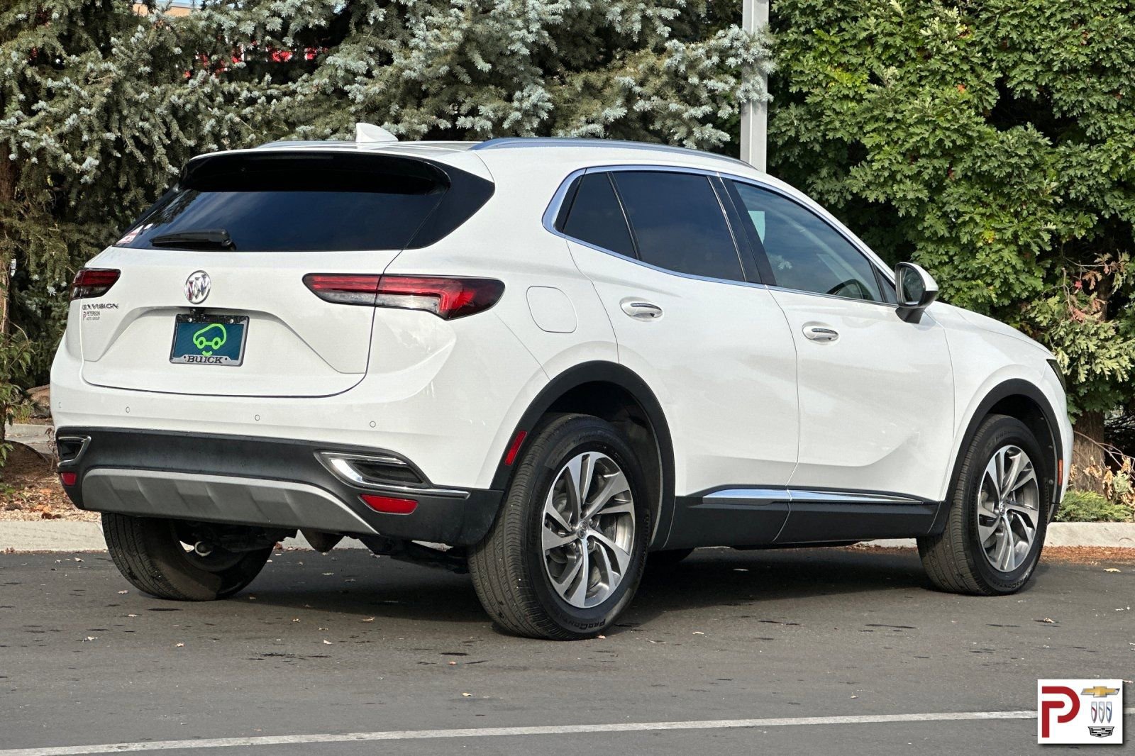 2023 Buick Envision Essence photo 3