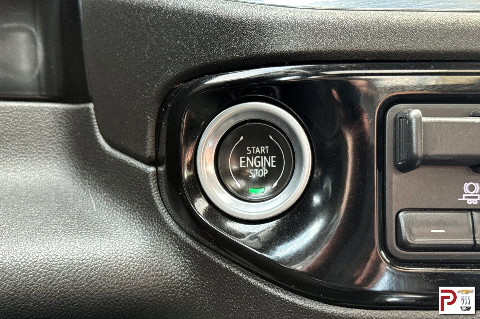 2023 Chevrolet Silverado 1500 LTZ - Photo 25