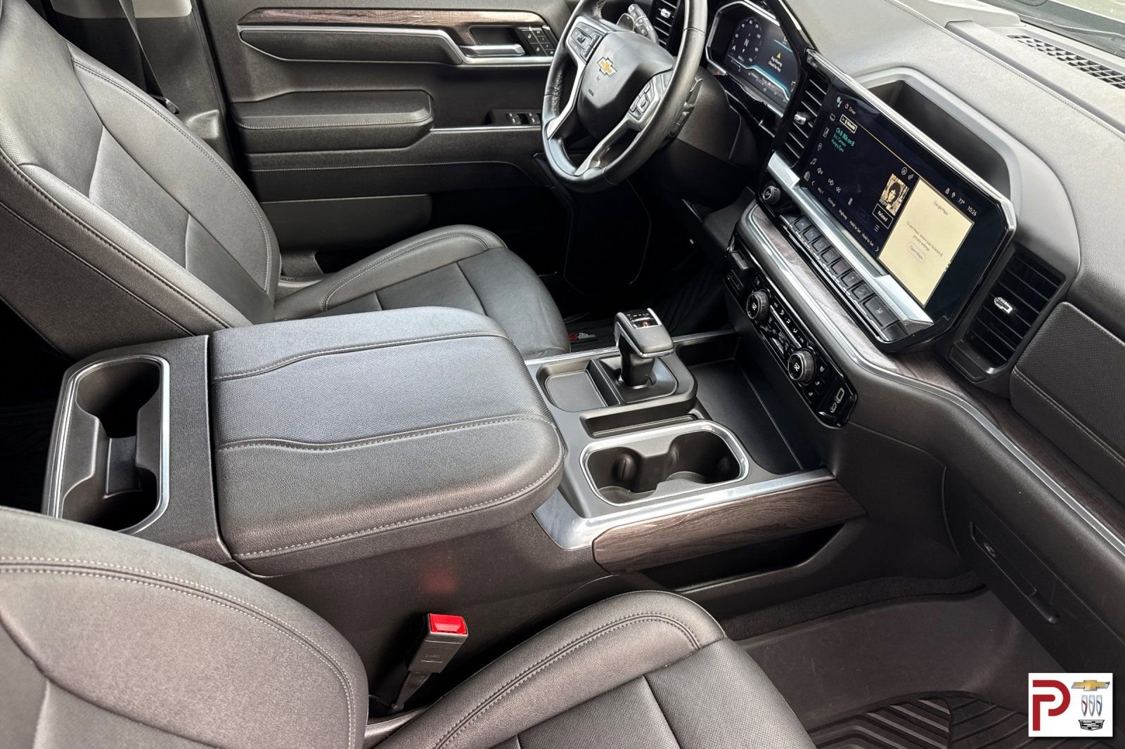 2023 Chevrolet Silverado 1500 LTZ - Photo 17
