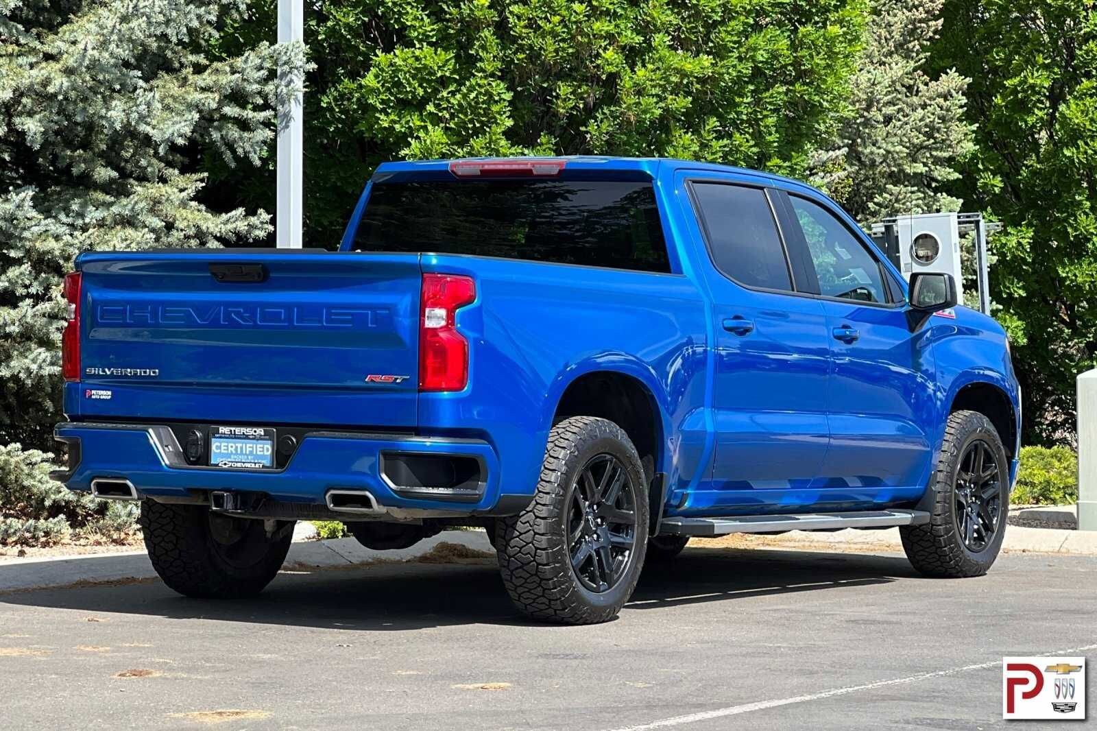 2023 Chevrolet Silverado 1500 RST photo 3
