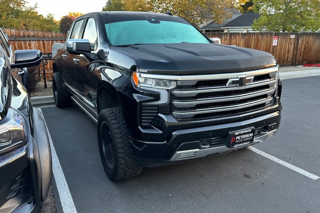 Used 2024 Chevrolet Silverado 1500 High Country 4WD Crew Cab 147 High Country