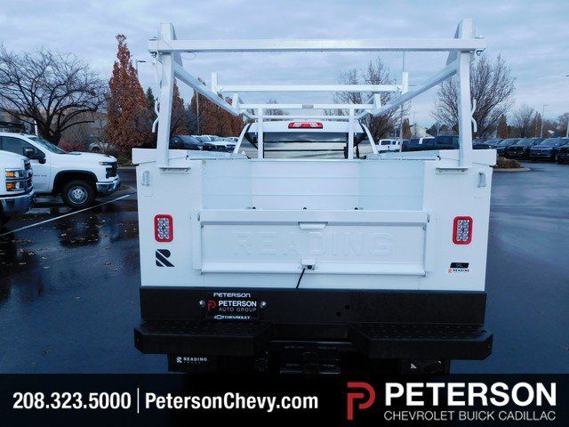 2025 Chevrolet Silverado 2500HD Work Truck photo 4