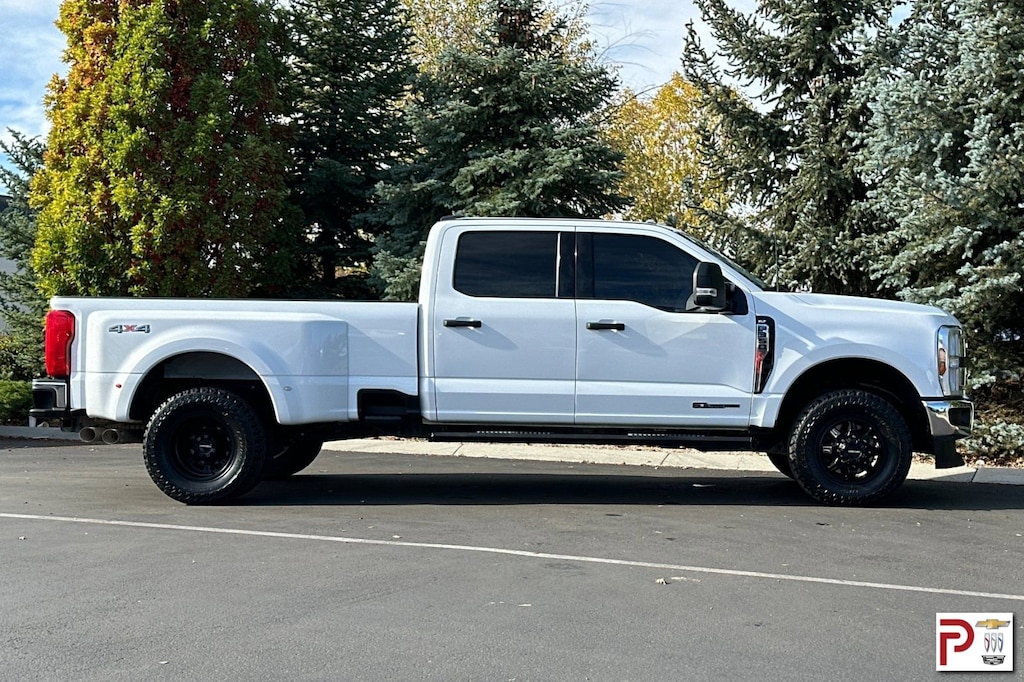 Used 2024 Ford Super Duty F-350 DRW XLT XLT 4WD Crew Cab 8 Box