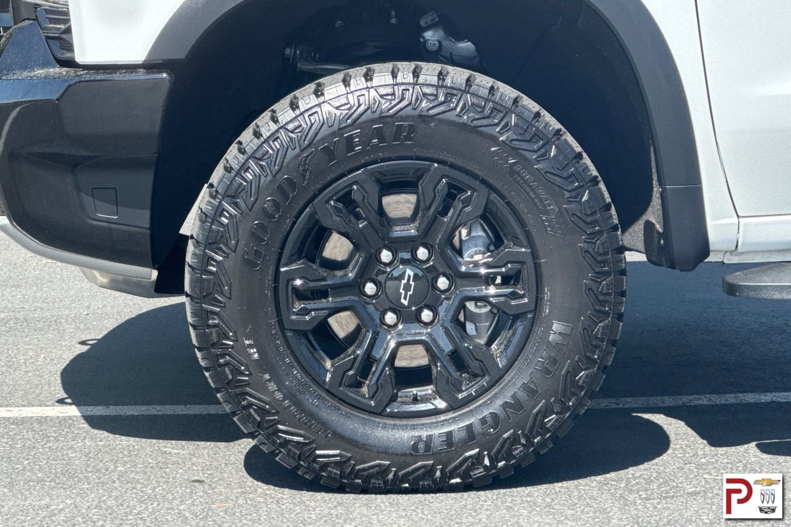 2026 Chevrolet Silverado 1500 ZR2 - Photo 32