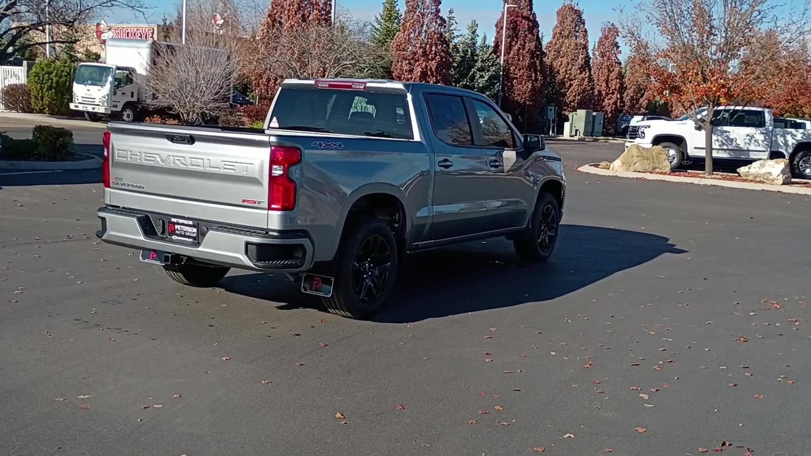 2026 Chevrolet Silverado 1500 RST photo 3