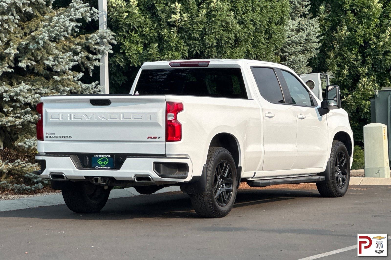 2023 Chevrolet Silverado 1500 RST photo 4