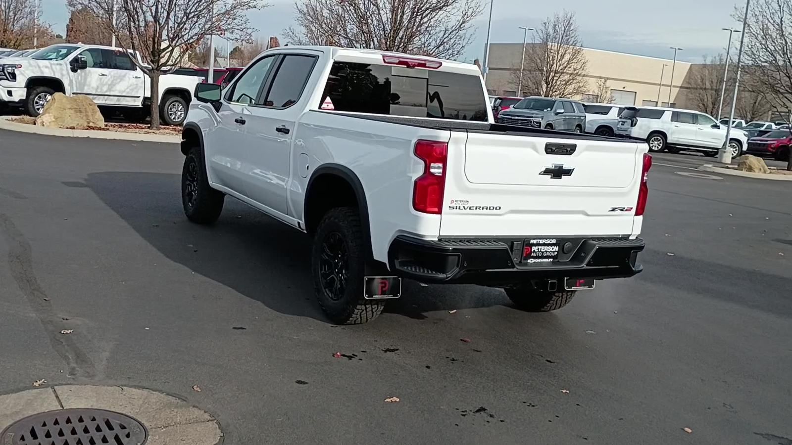 2026 Chevrolet Silverado 1500 ZR2 photo 2