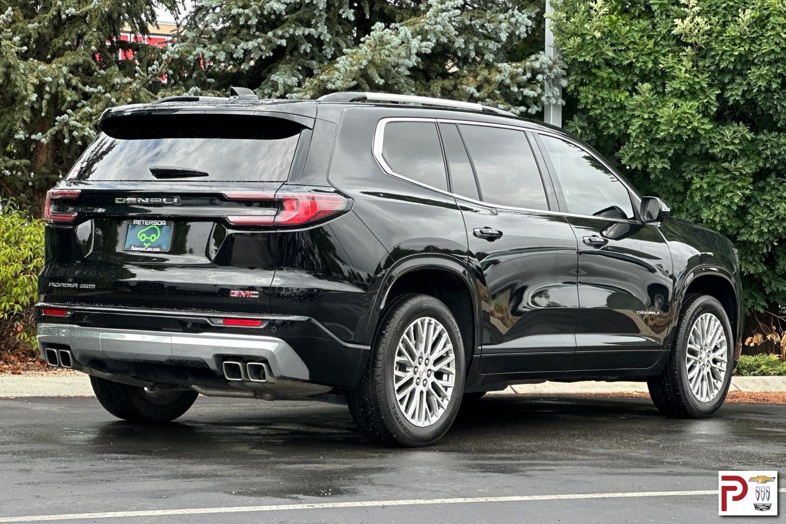 2024 Gmc Acadia Denali photo 3