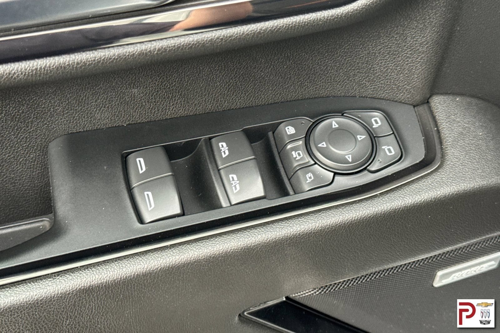 2024 GMC Sierra 3500HD AT4 - Photo 12