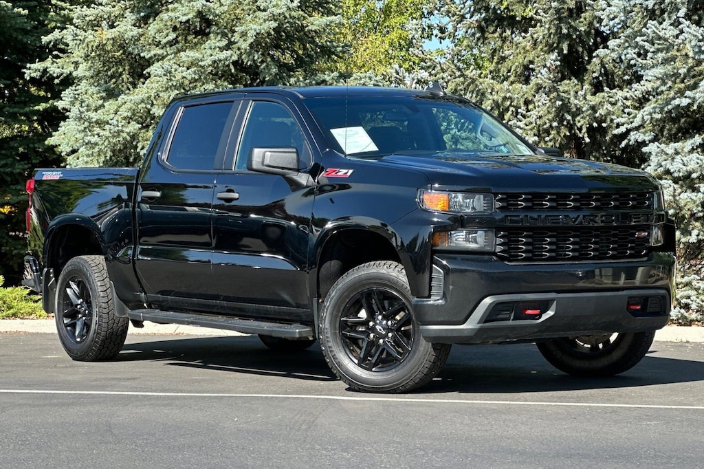 Used 2020 Chevrolet Silverado 1500 Custom Trail Boss Truck Crew Cab