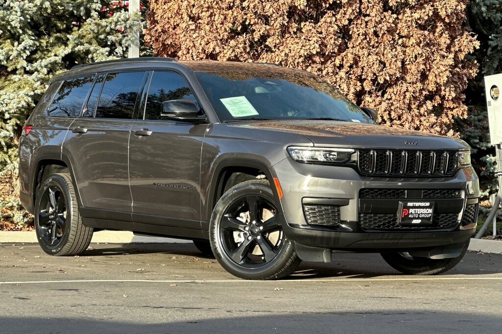 Used 2022 Jeep Grand Cherokee L Altitude Altitude 4x4