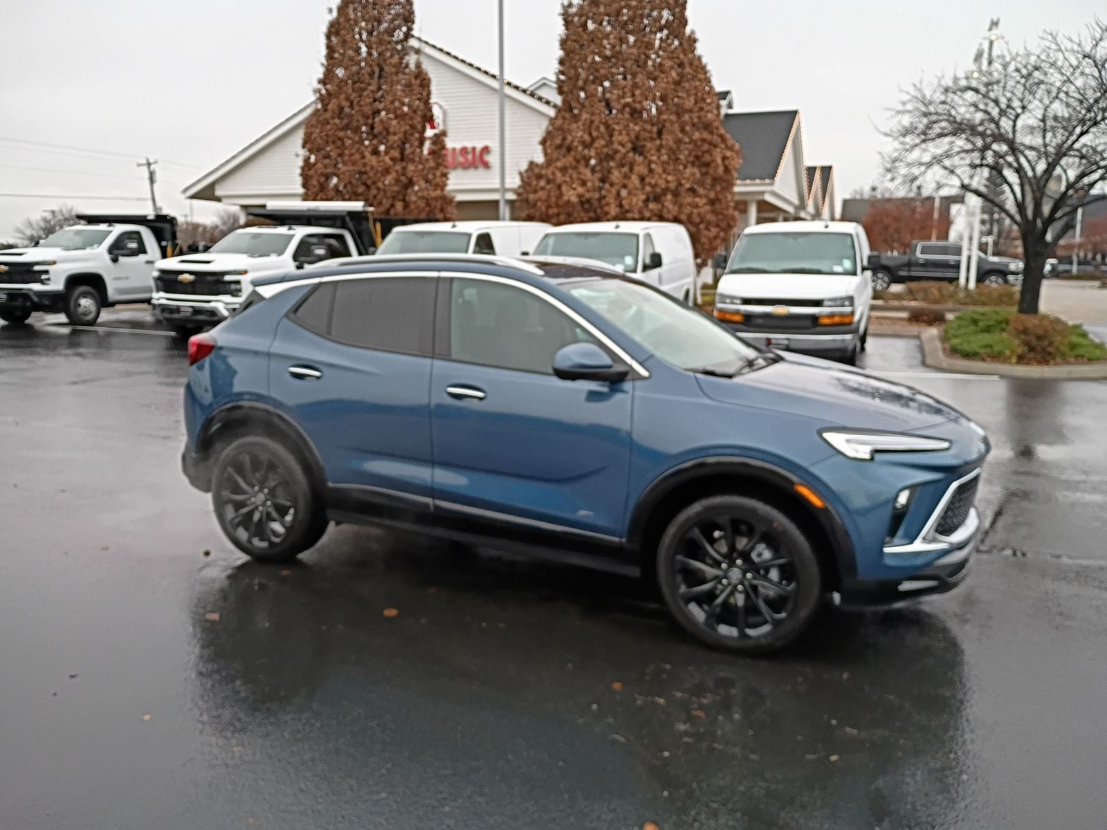 2026 Buick Encore GX Sport Touring's photo