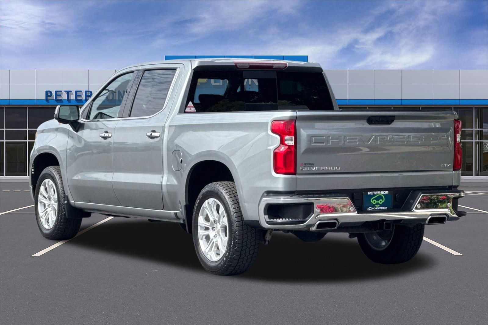 2023 Chevrolet Silverado 1500 LTZ - Photo 6