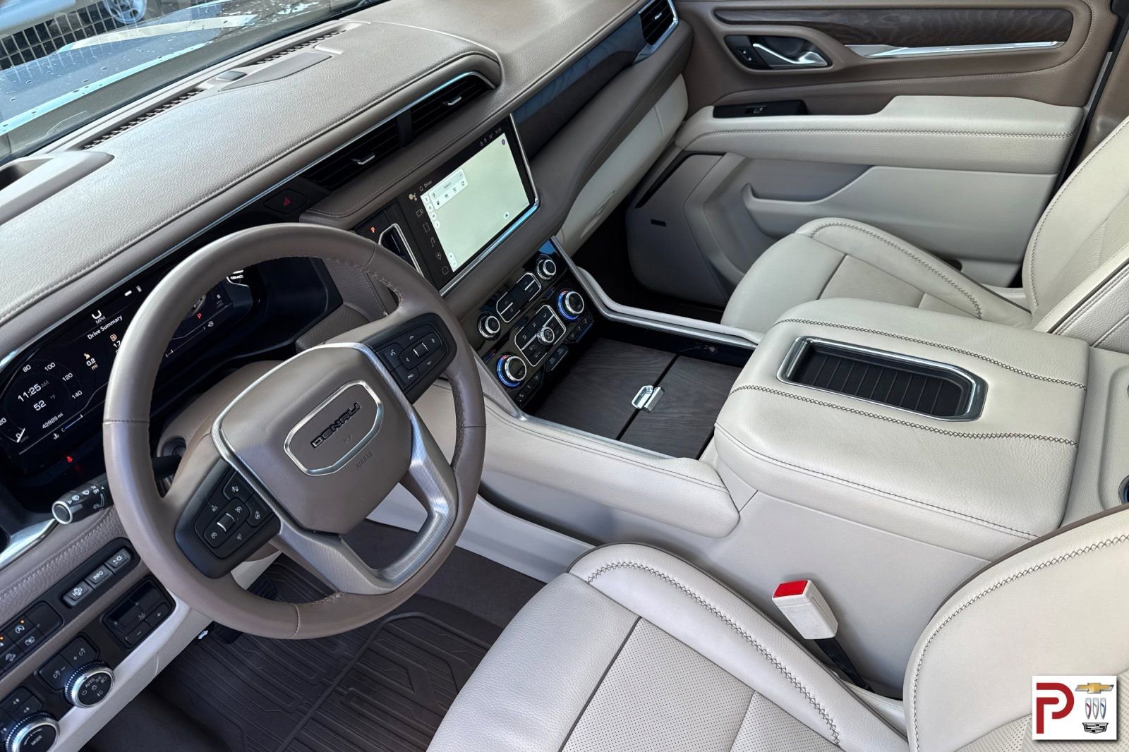 Image of 2023 GMC Yukon XL Denali 4WD Denali