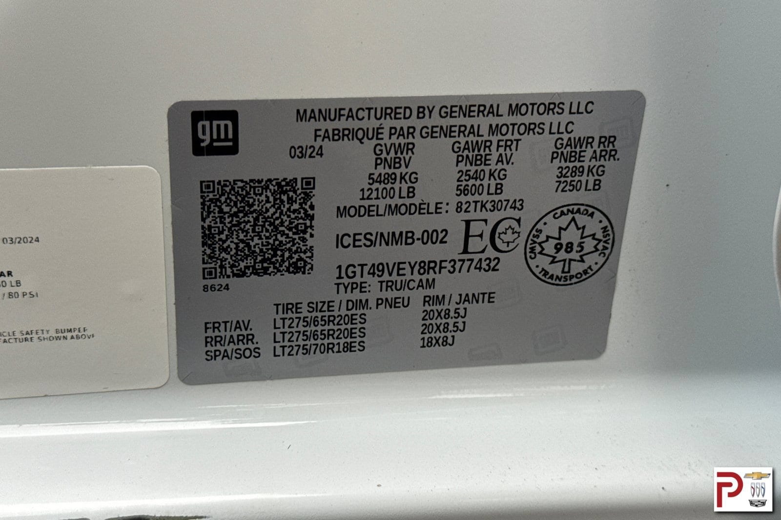 2024 GMC Sierra 3500HD AT4 - Photo 33