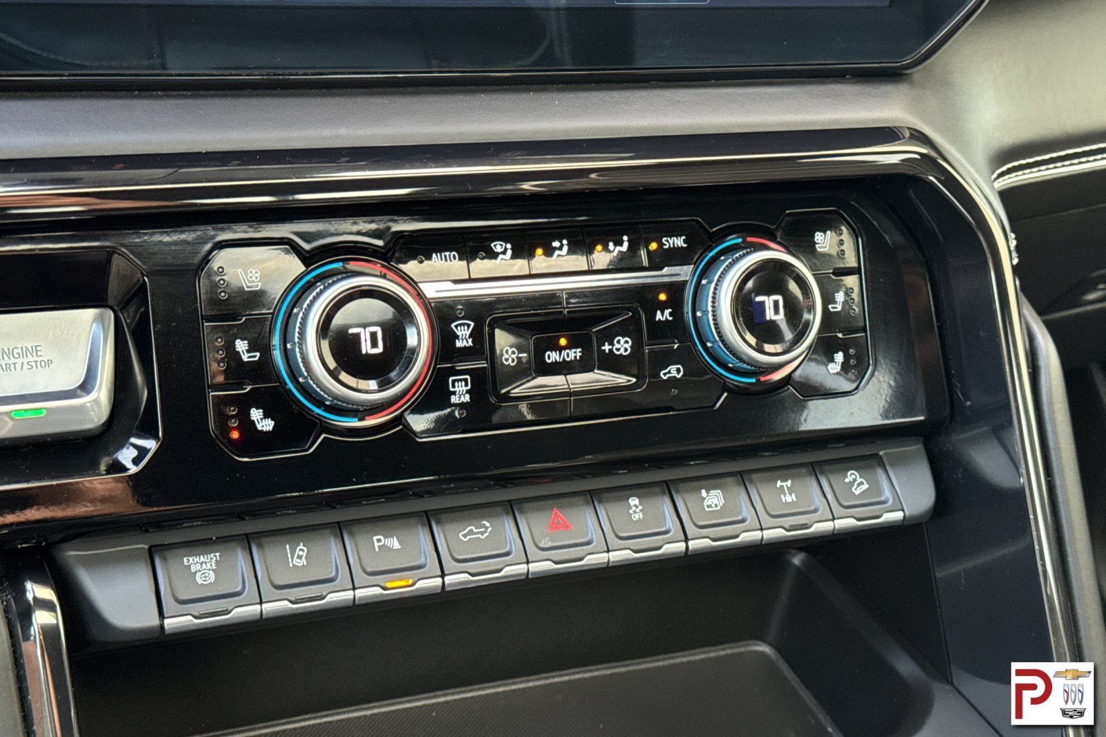 2024 GMC Sierra 2500HD AT4X - Photo 24