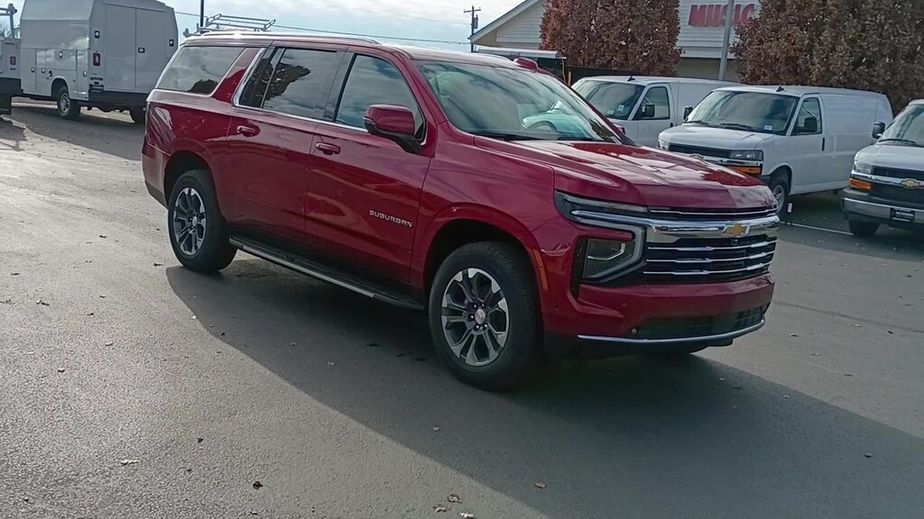 New 2026 Chevrolet Suburban LT SUV