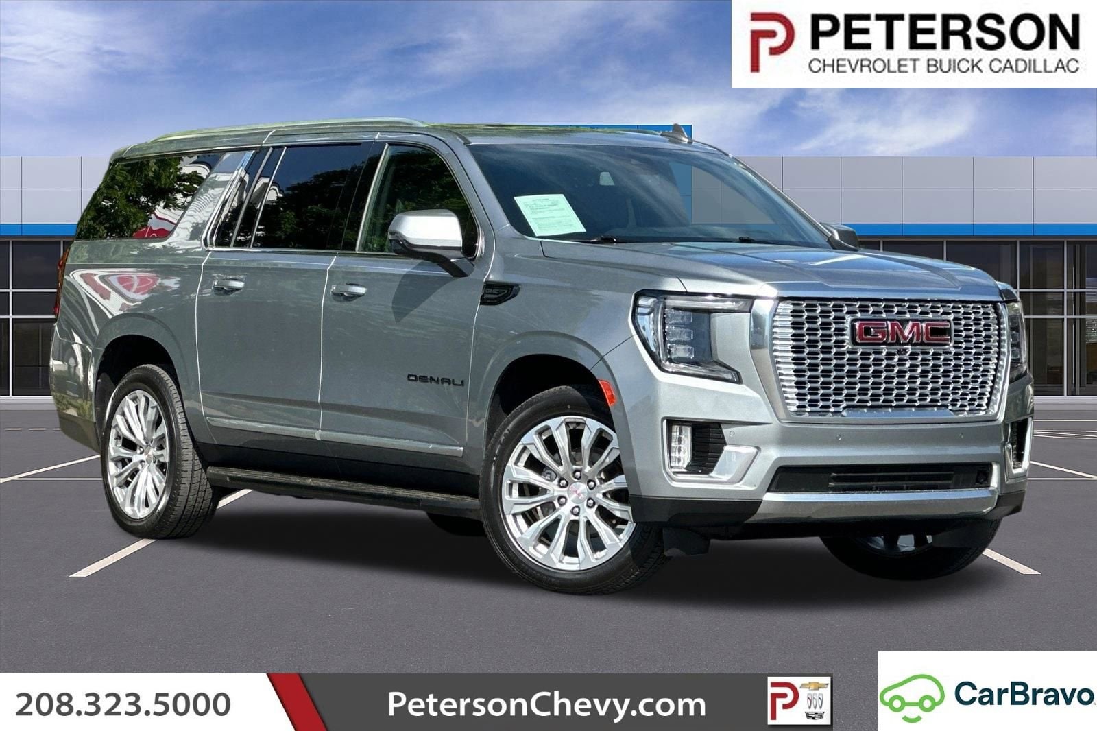 2024 GMC Yukon Denali's photo