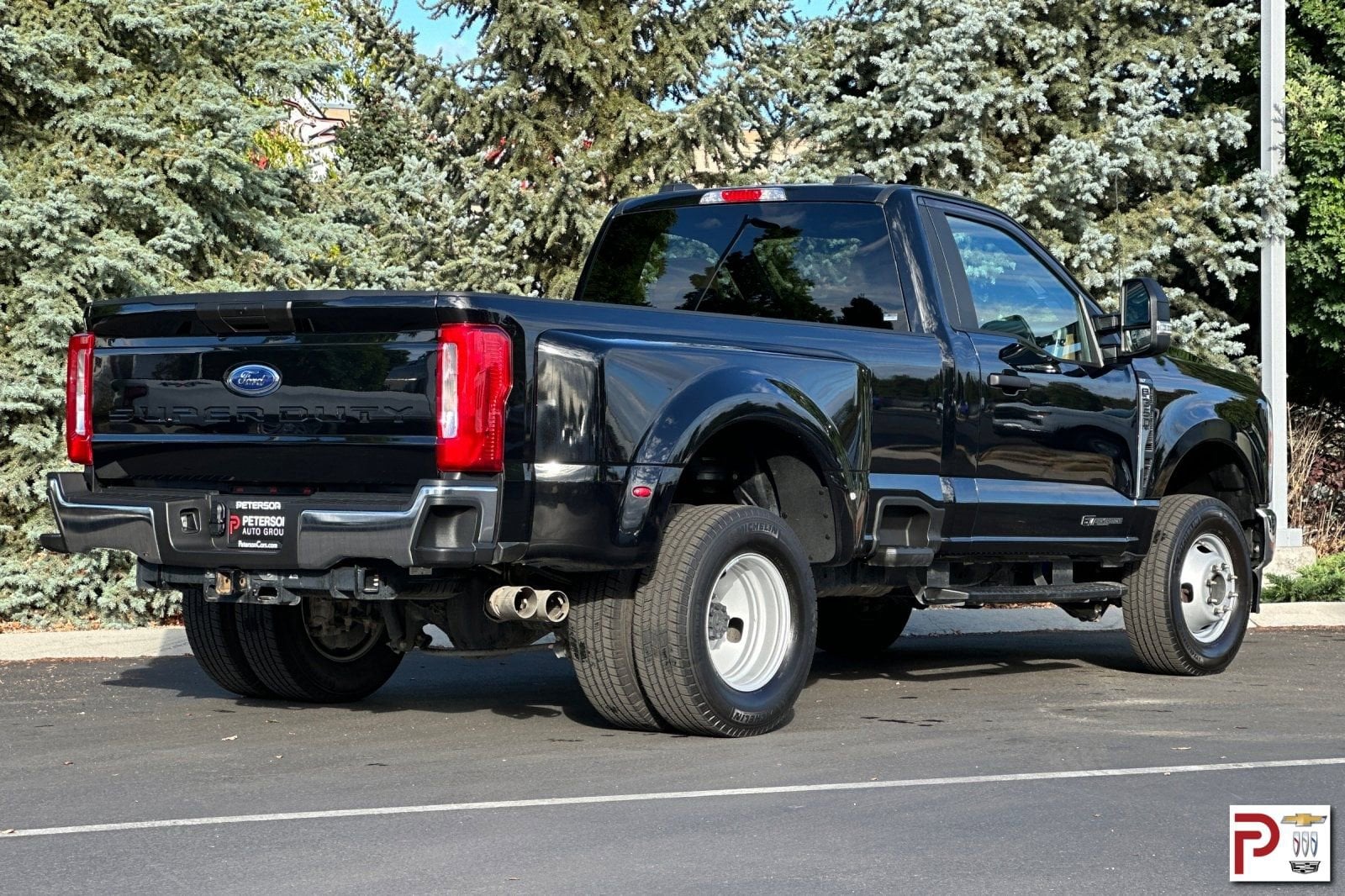 Image of 2023 Ford Super Duty F-350 DRW XLT XLT 4WD Reg Cab 8 Box