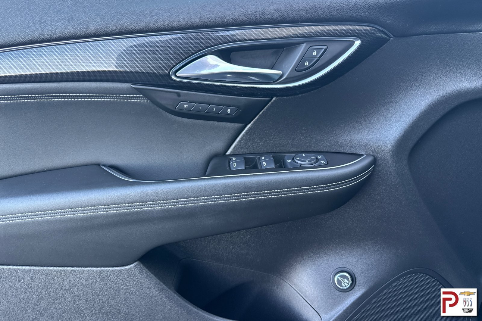 2021 Buick Envision Essence - Photo 11