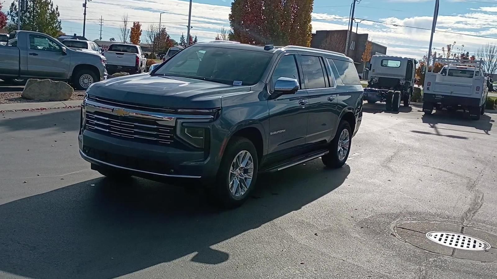 2026 Chevrolet Suburban Premier's photo