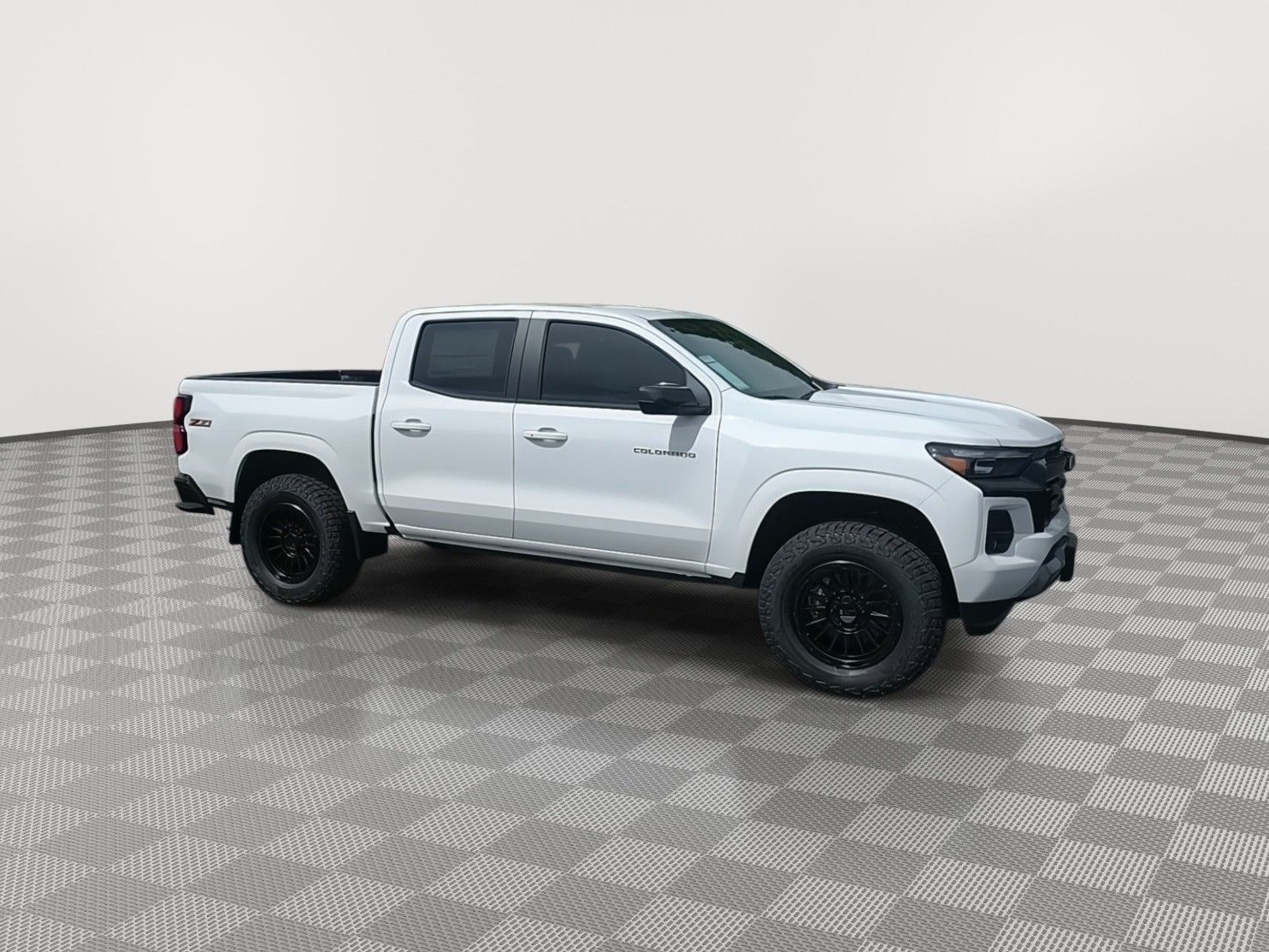 2025 Chevrolet Colorado Z71 photo 3