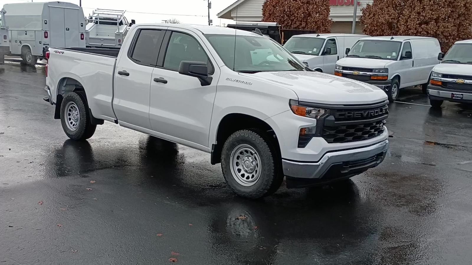 2026 Chevrolet Silverado 1500 Work Truck photo 3