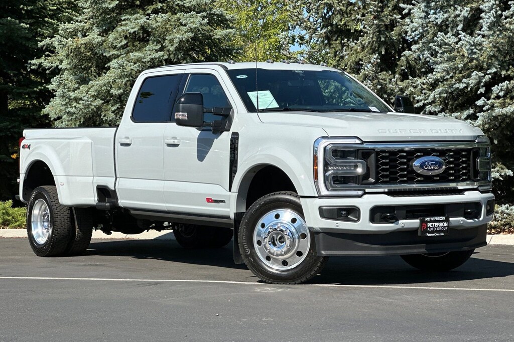 Used 2025 Ford Super Duty F-450 DRW Platinum Platinum 4WD Crew Cab 8 Box