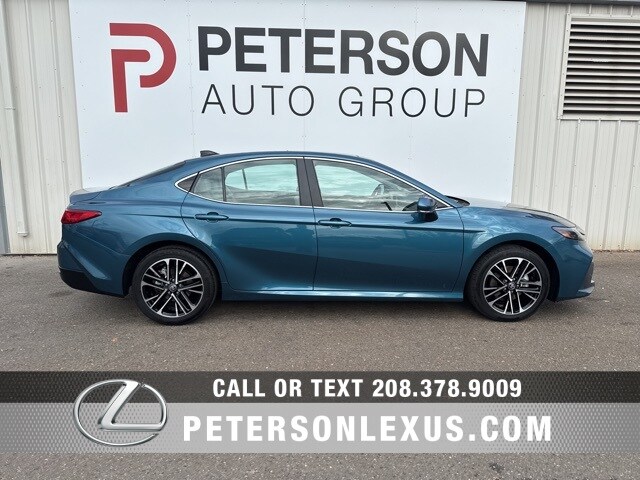 2025 Toyota Camry XSE photo 2