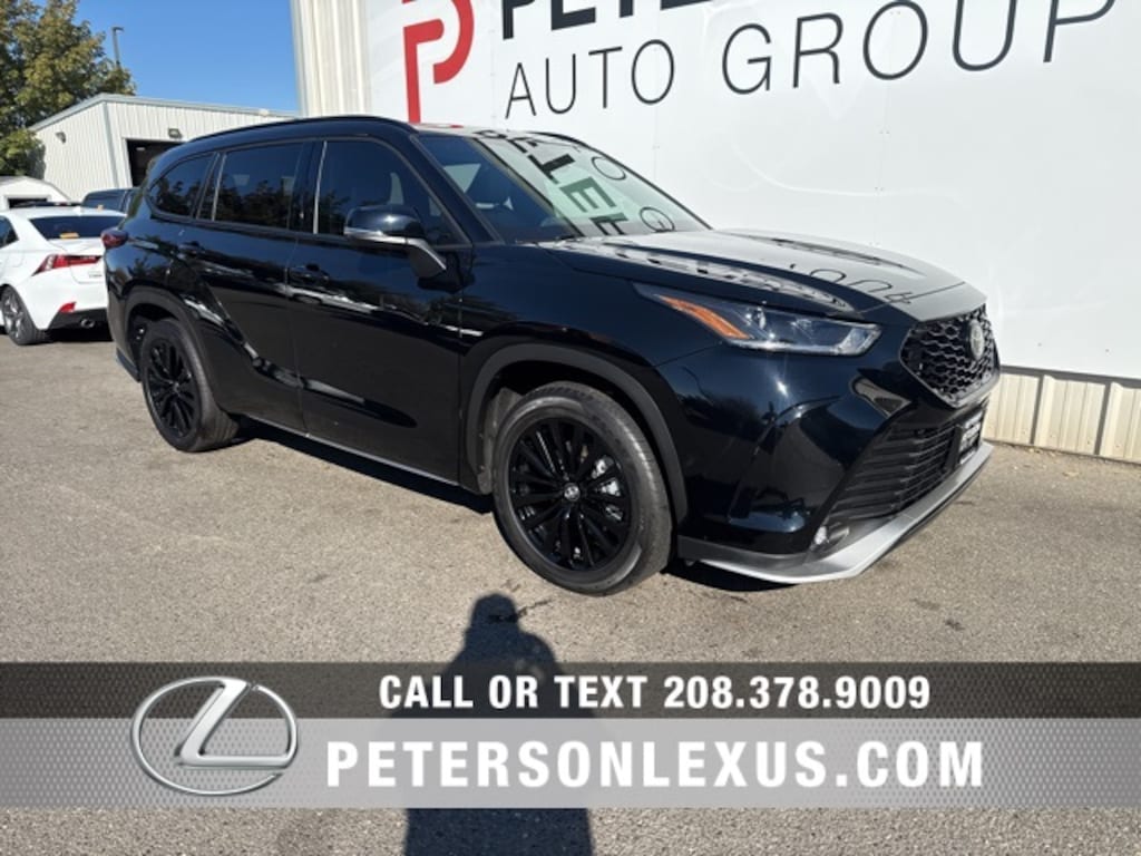 Used 2023 Toyota Highlander L SUV