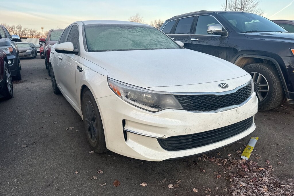 Used 2017 Kia Optima LX Sedan