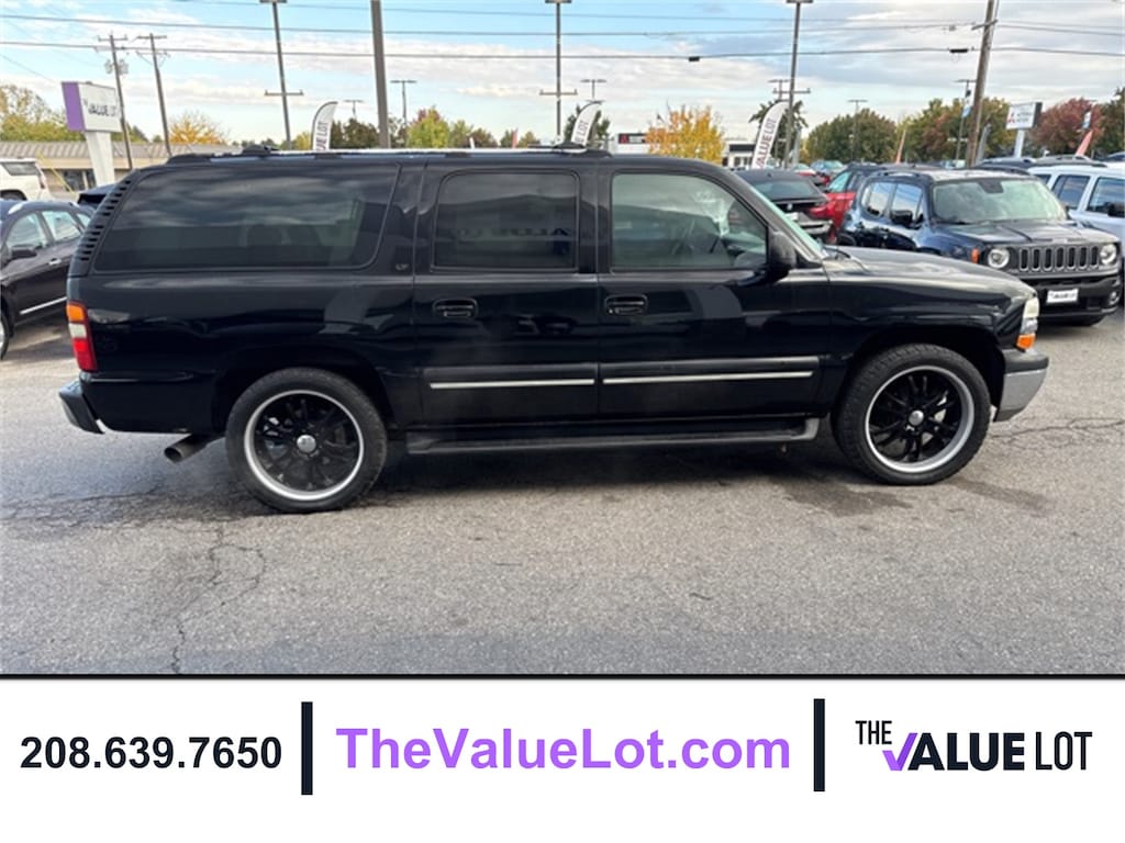 Used 2000 Chevrolet Suburban 1500 LT SUV
