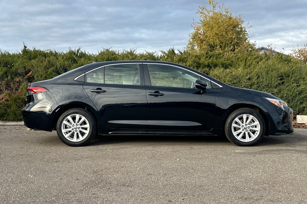 Used 2024 Toyota Corolla Hybrid XLE Sedan