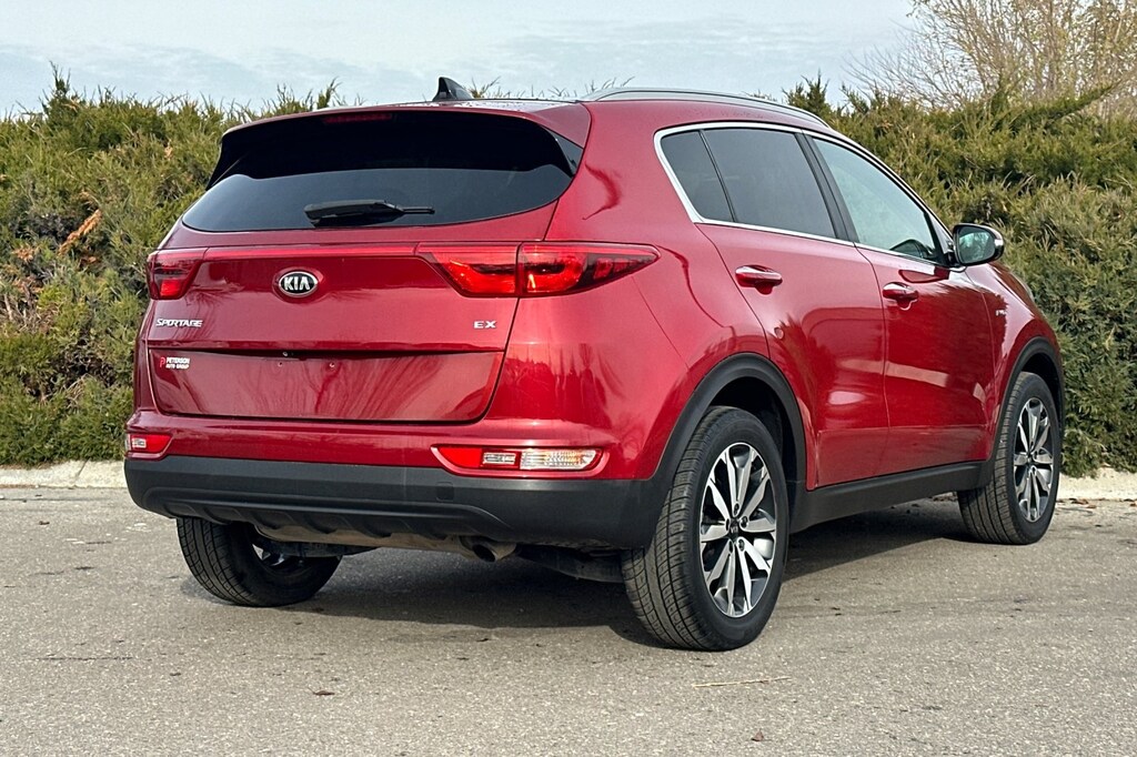 Used 2017 Kia Sportage EX SUV