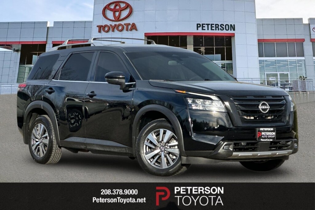 Used 2022 Nissan Pathfinder SL SUV