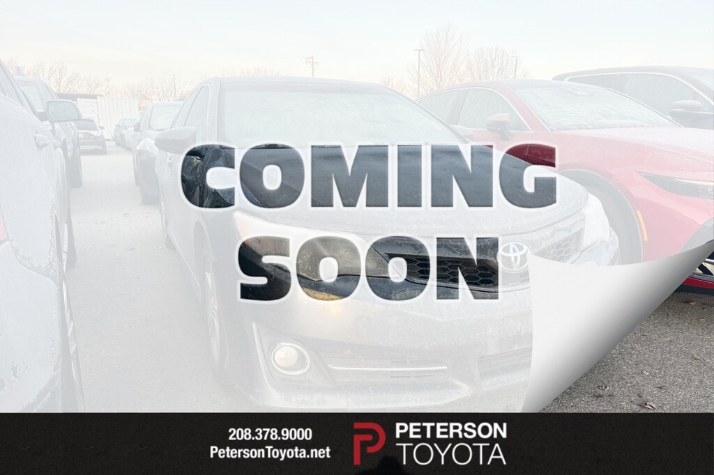 Used 2013 Toyota Camry SE Sedan