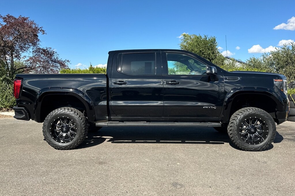 Used 2023 GMC Sierra 1500 AT4 Truck