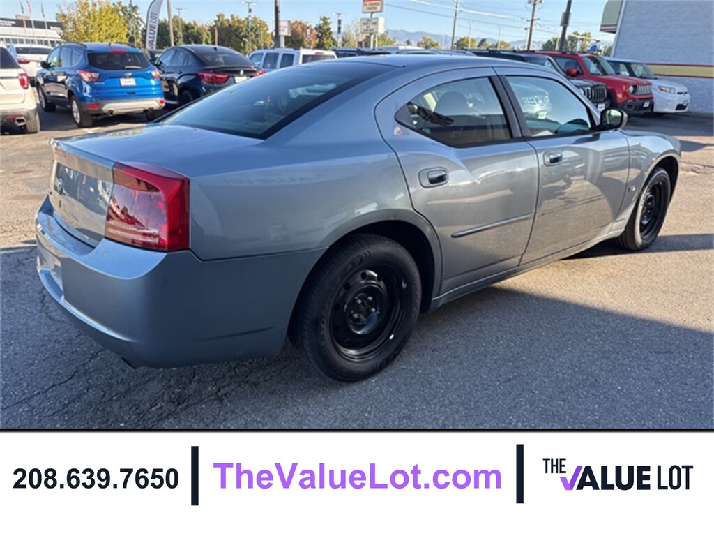 Used 2006 Dodge Charger SE Sedan