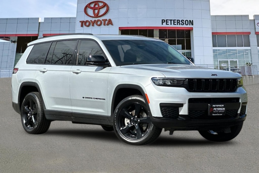 Used 2023 Jeep Grand Cherokee L Altitude SUV