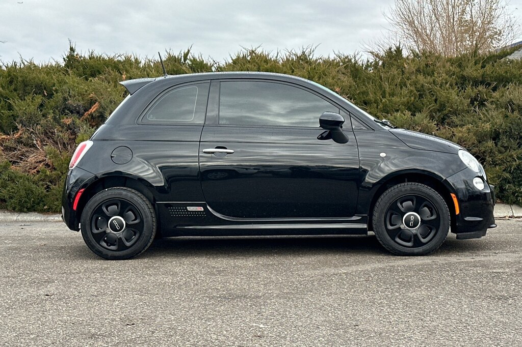 Used 2015 FIAT 500e Battery Electric Hatchback
