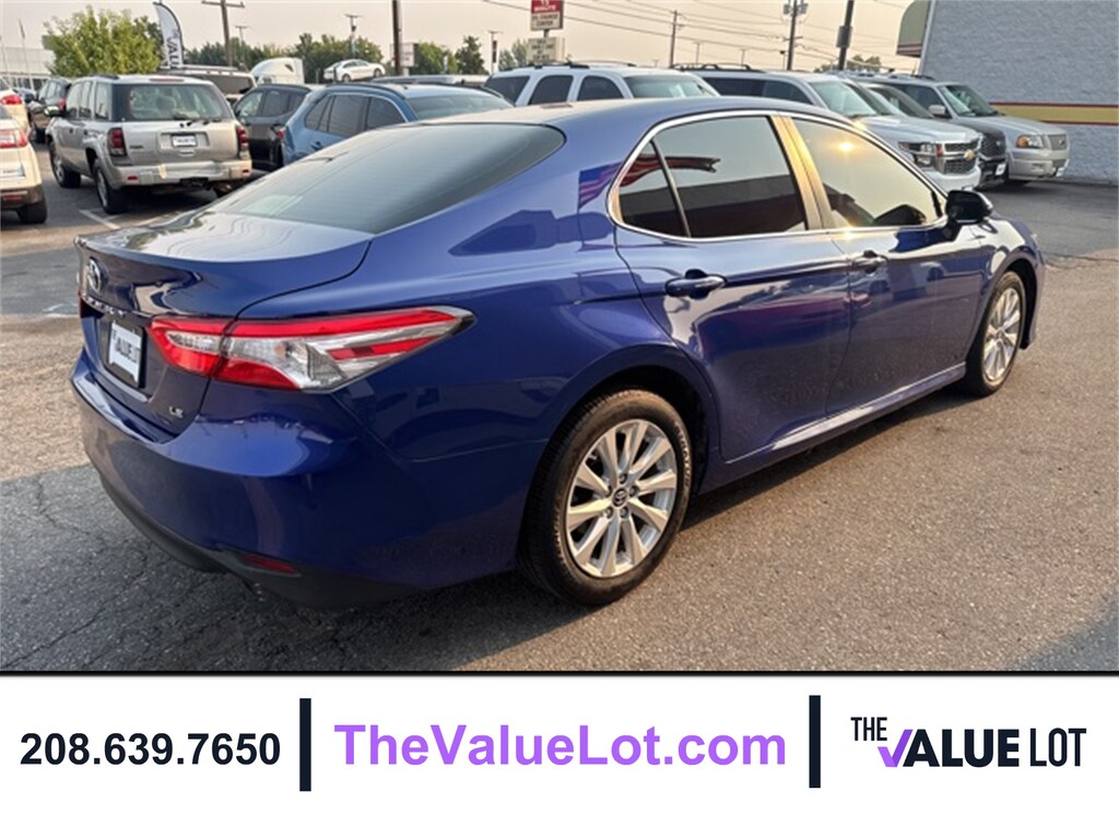 Used 2018 Toyota Camry LE Sedan
