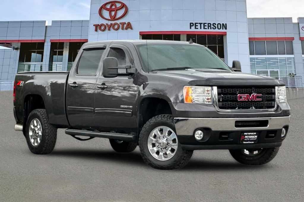 Used 2011 GMC Sierra 2500HD SLT Truck