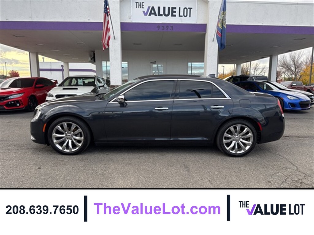 Used 2018 Chrysler 300 Limited Sedan