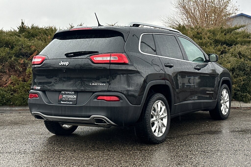 Used 2015 Jeep Cherokee Limited SUV